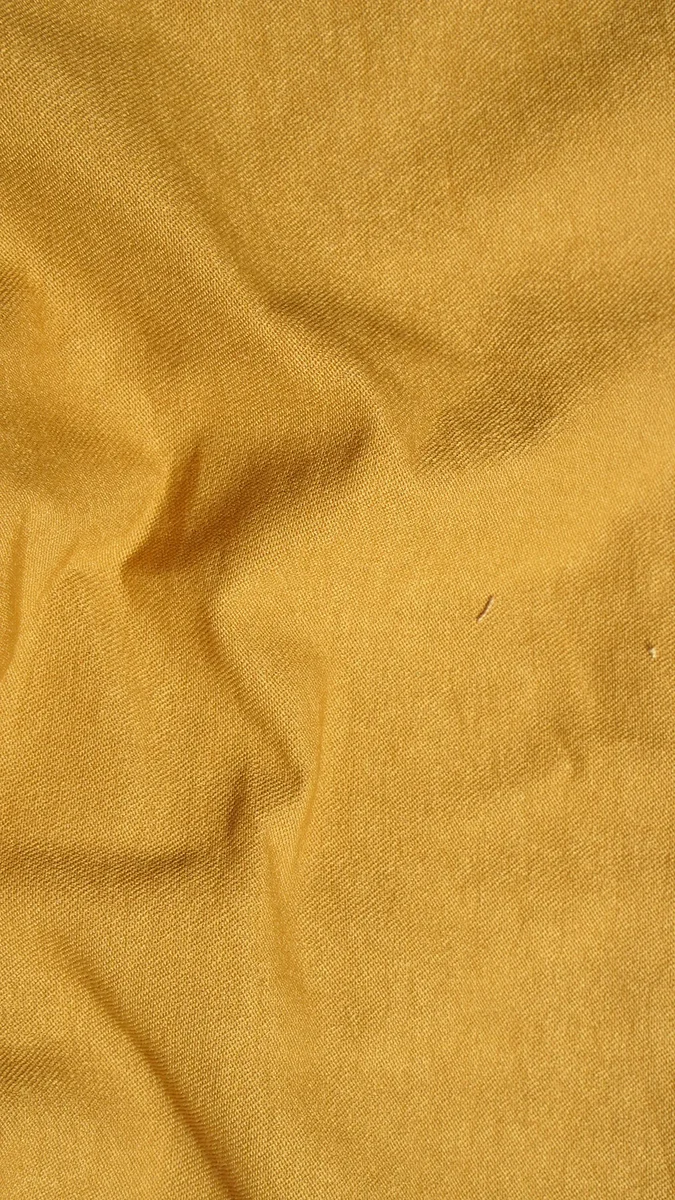 D Yellow